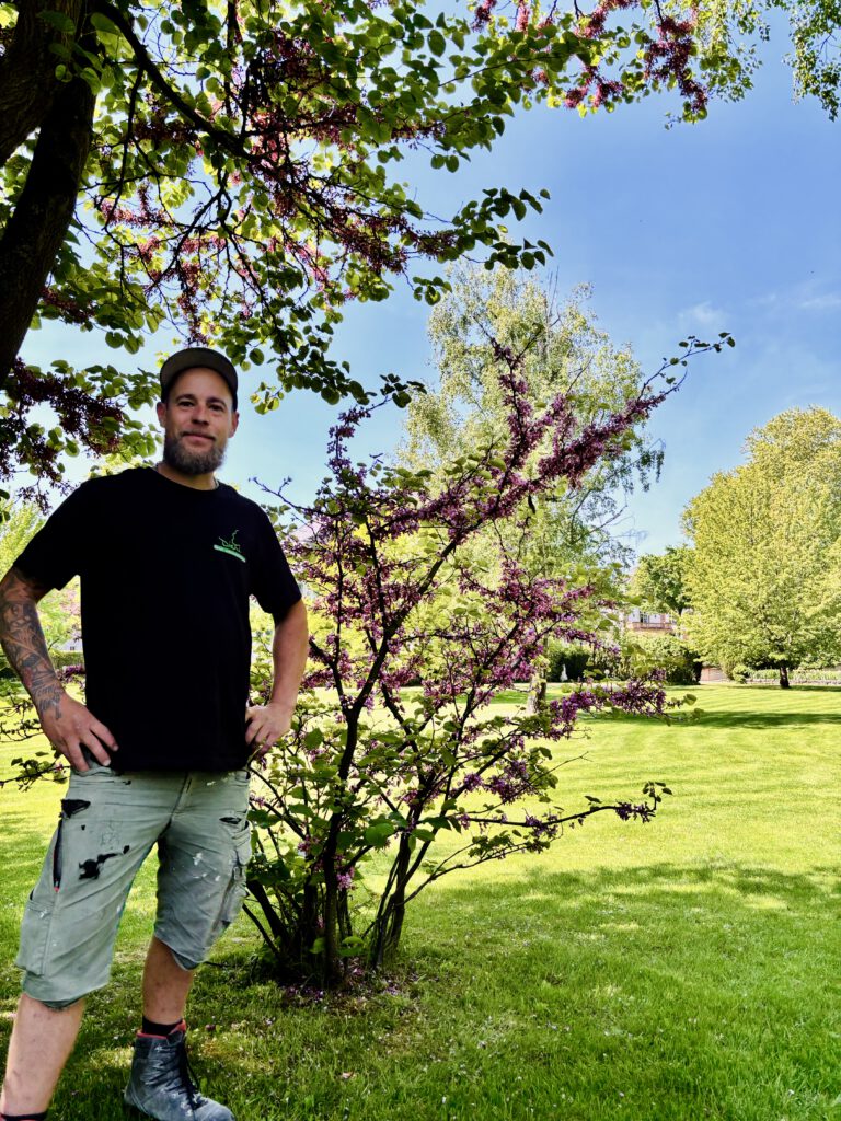 Daniel Mitarbeiter in Großanlage